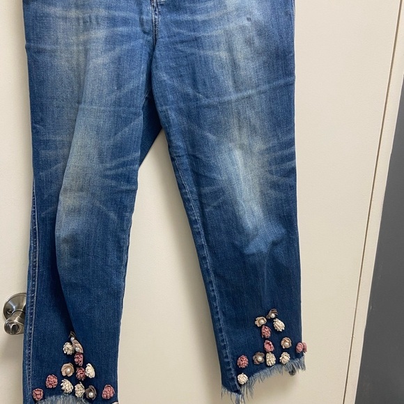 Anthropologie Ella Moss size 29  
Straight leg Blue Jeans w flowers $159 - Picture 5 of 9